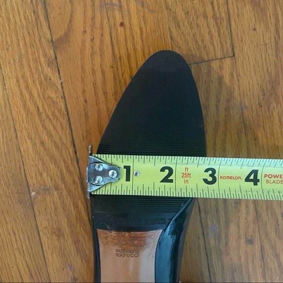 Roberto Capucci Italian Leather Shoes. - Picture 6 of 11